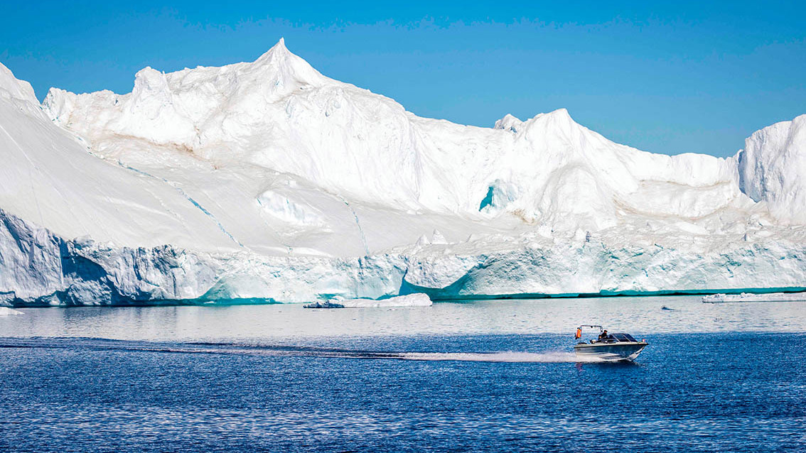 格陵兰冰川下“暗流”涌动