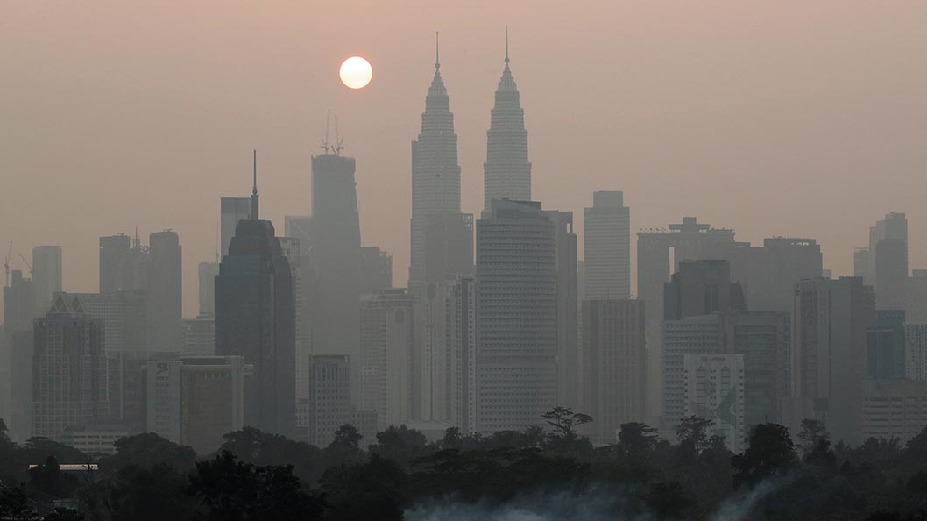 雾霾争议“笼罩”东南亚国家上空