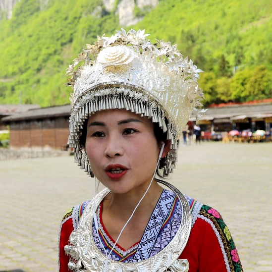 “峡谷幺妹”谭桂英