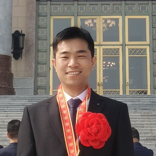 “此爱跨山海”的援藏教师陈洪顺