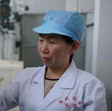 “‘耕绿’书记”兰红娟