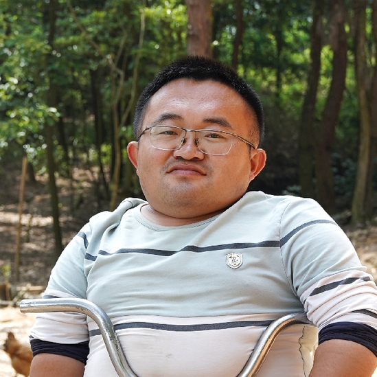 “一米先生”朱柱