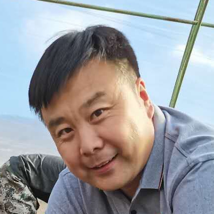 “永不褪色的老兵”韩涛