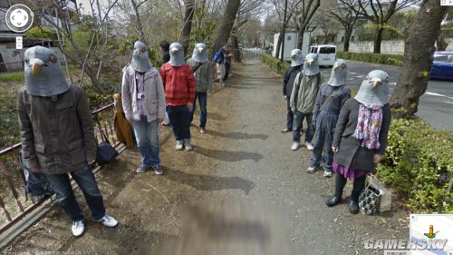 日本人调戏谷歌街景图 街景成行为艺术新展台