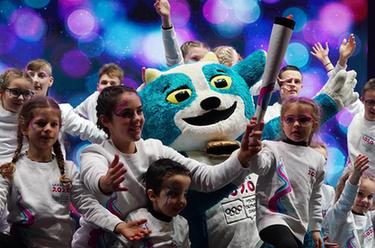 第三届冬季青年奥林匹克运动会闭幕