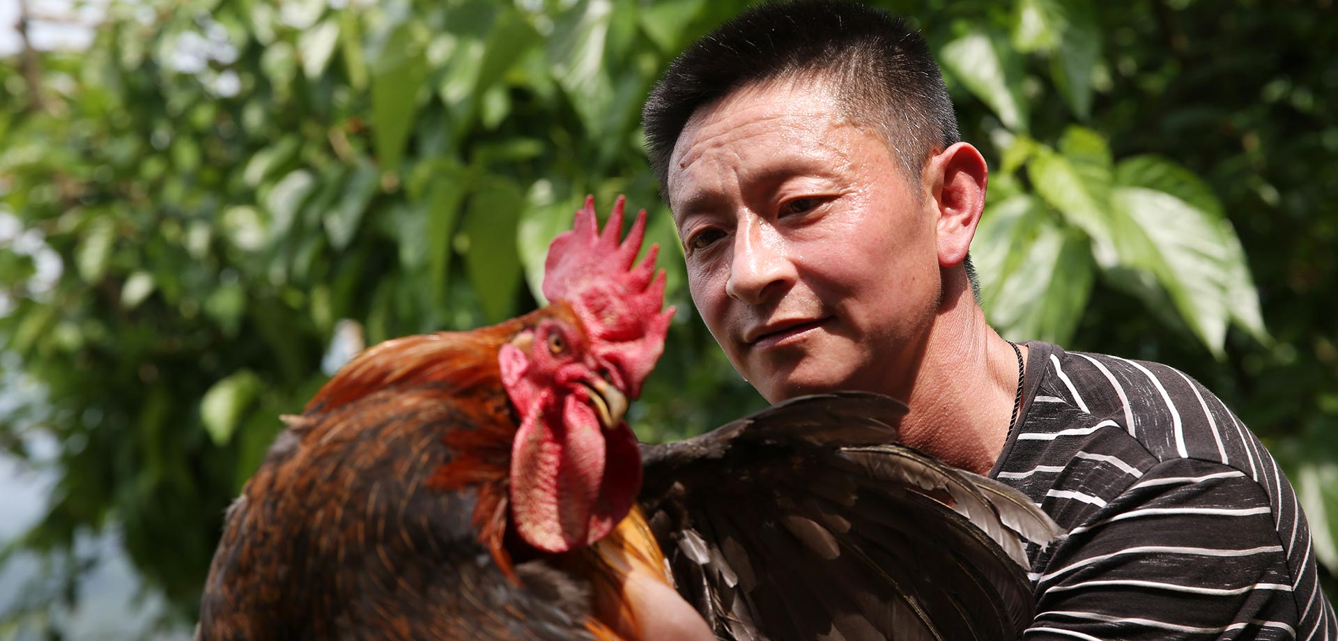 前半生命途多舛 男子家门口脱贫梦圆