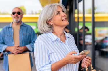 私域直播购物，“银发族”权益如何护