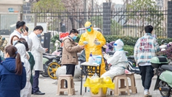 快速精准、严格有序&mdash;&mdash;武汉阻击奥密克戎