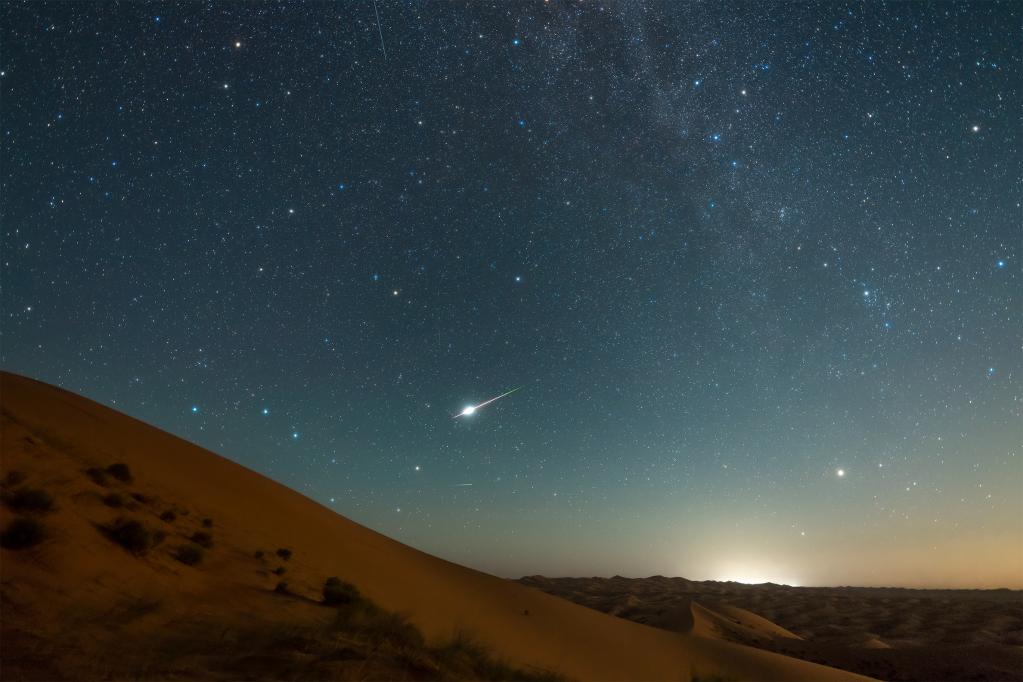 本年度最值得观赏流星雨13日凌晨迎极大 每小时洒落逾百颗流星