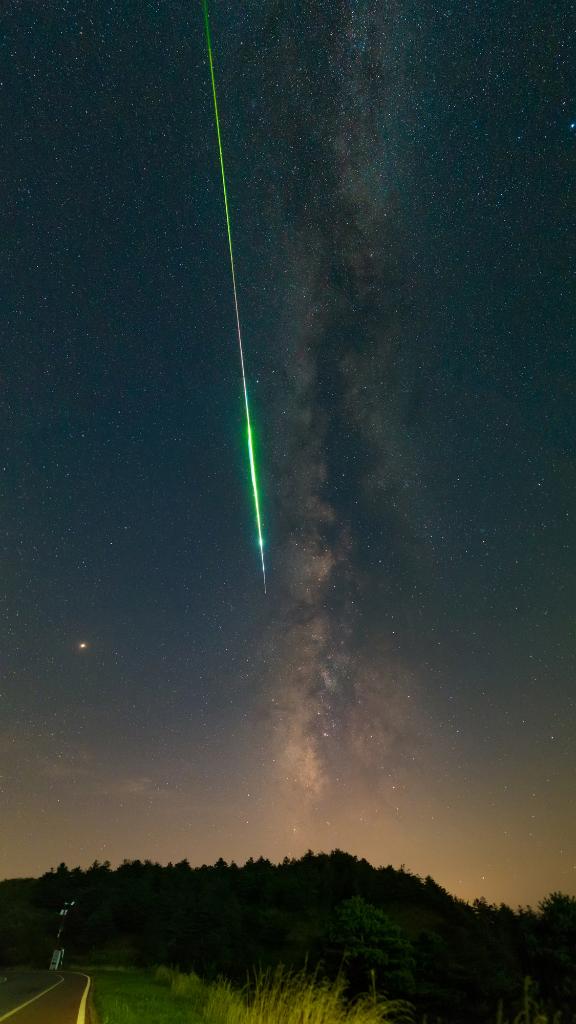 本年度最值得观赏流星雨13日凌晨迎极大 每小时洒落逾百颗流星