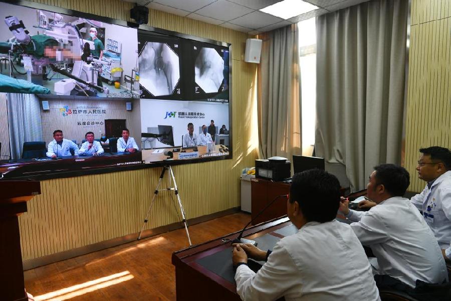西藏建设远程医疗网络缓解群众“看大病难”问题