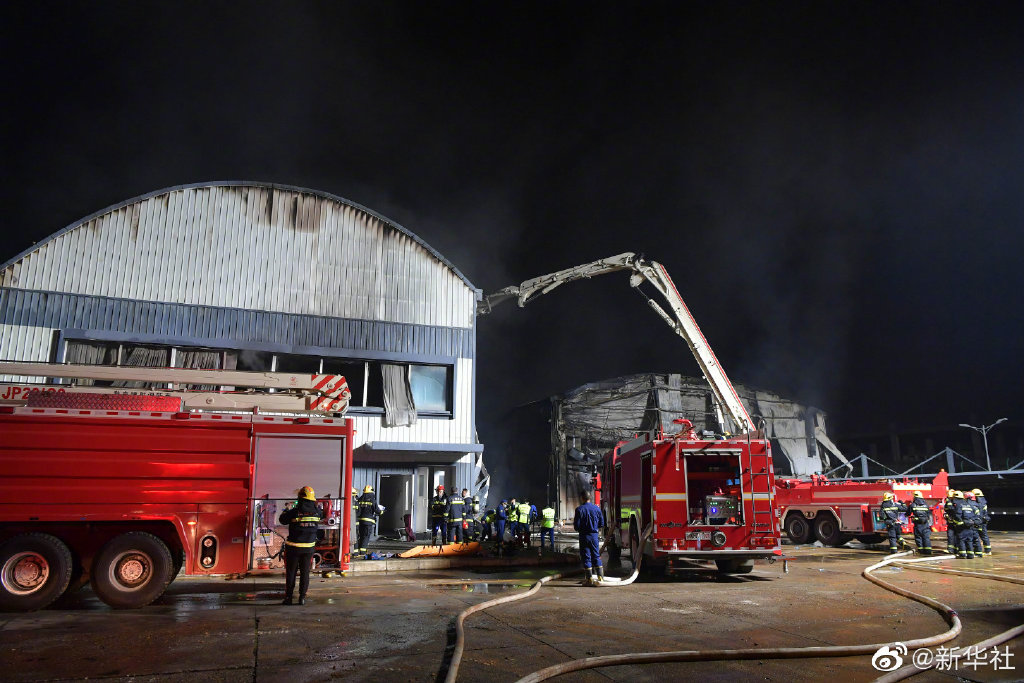 江西南昌厂房火灾已造成5人死亡 1名伤员目前生命体征平稳