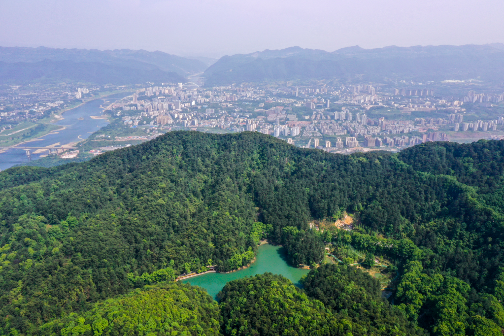 重庆：生态修复重现山清水秀