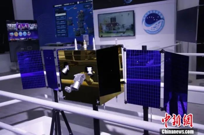中国首颗太阳探测科学技术试验卫星模型。郭超凯 摄