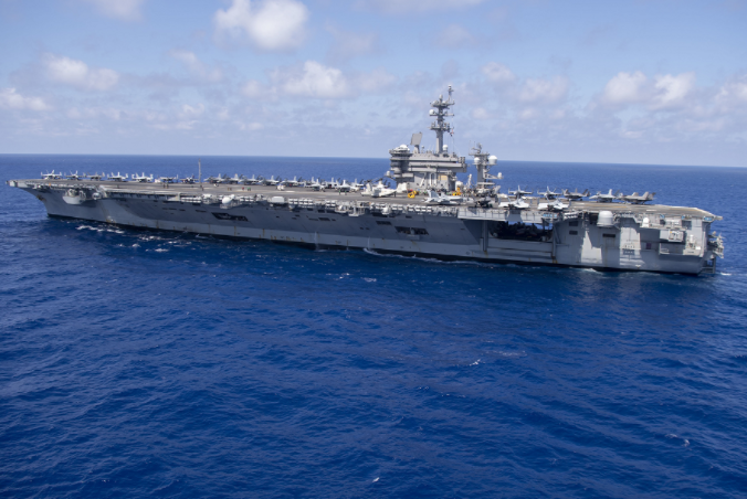 “卡尔·文森”号航母