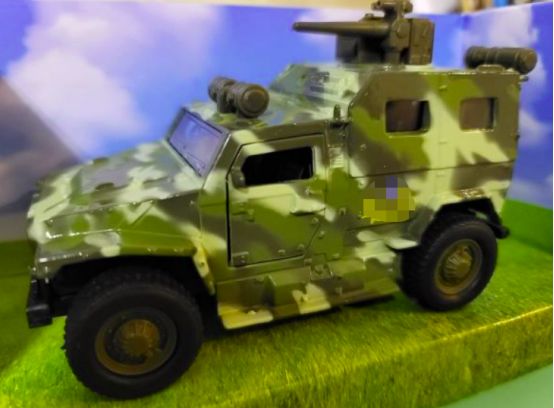 台军轮式装甲侦察车模型