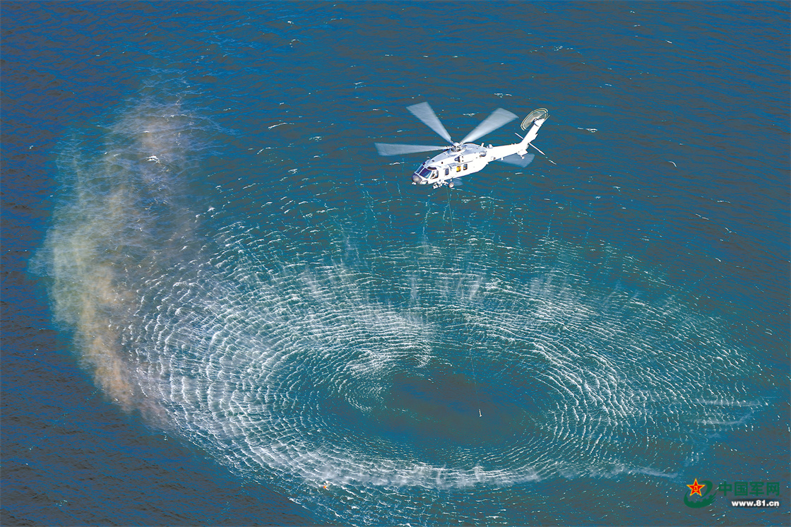 跨海凌波 快速救援——北部战区空军某部海上搜救训练掠影