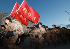 直击：新疆伊犁军分区千里边关强行军