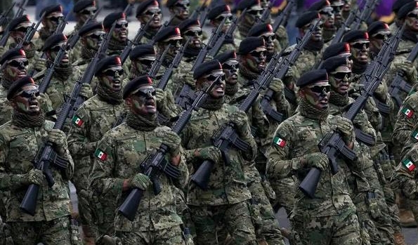 墨西哥军方打死12名武装分子