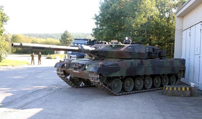 乌媒：德国将在3月底向乌交付“豹2A6”坦克