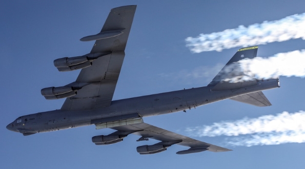 服役60年之后，美B-52还要再飞36年