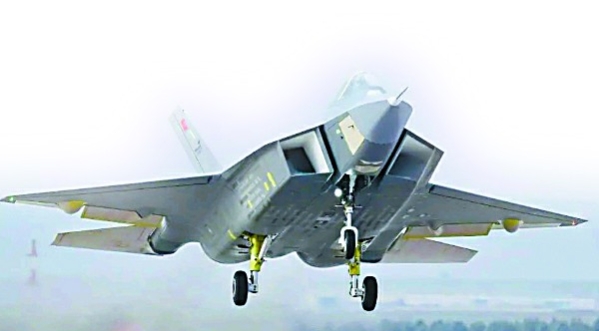 土耳其成功首飞“可汗”五代战机，与美F-22“猛禽”隐形战斗机神似