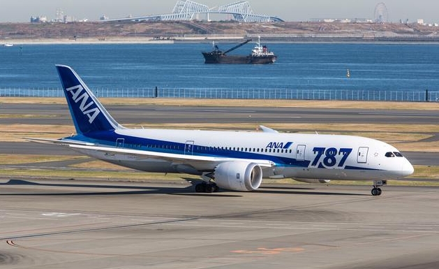 美媒：波音工程师称787飞机应停飞检查 波音发言人反驳