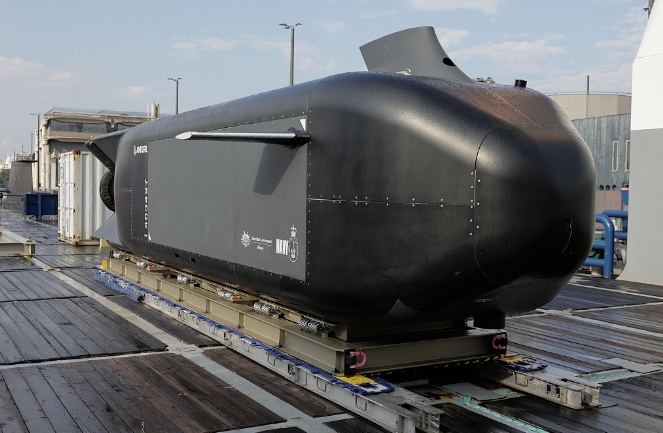 技术参数保持神秘，作战场景引发猜想！美澳接连公布大型潜航器研制进展
