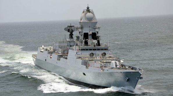 印度军舰抵菲联演，不断加强军事关系，专家：有“借海制陆”牵制中国的考虑