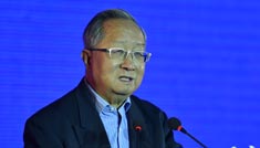 高新民：创业要注重技术创新 互联网对经济的影响才刚开始