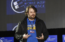 水果忍者游戏开发商发表演讲