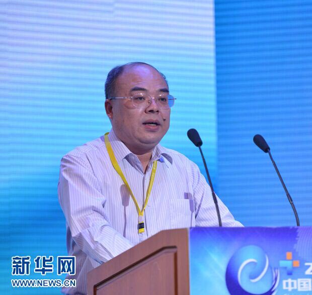 中央网信办钟世龙：&ldquo;互联网+&rdquo;构筑新常态下的新优势