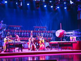 编钟古琴跨时空协奏：楚商