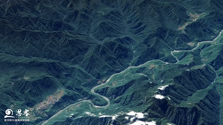 卫星见证“高原孤岛”