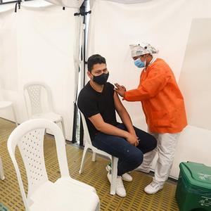 （国际疫情）（1）新一批科兴疫苗在哥伦比亚分配使用