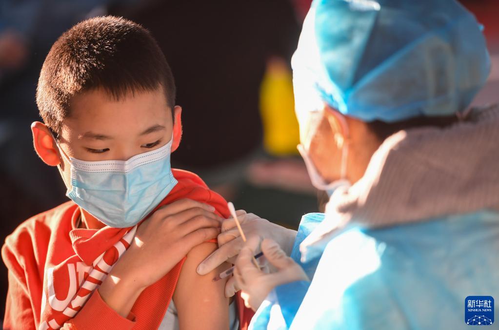 聚焦：呼和浩特启动3至11岁人群新冠疫苗接种工作