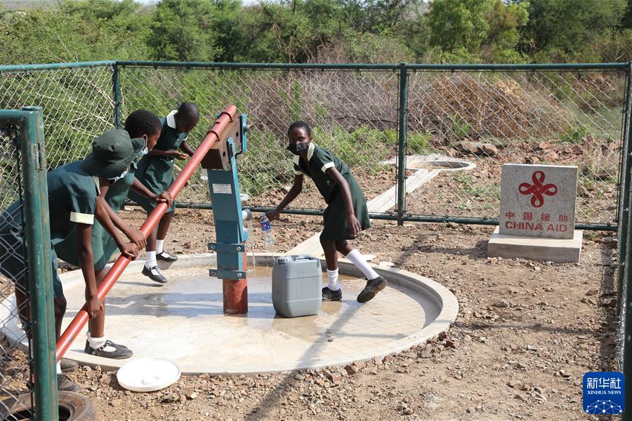 （国际&middot;一周看天下）&ldquo;中国井&rdquo; 放心水