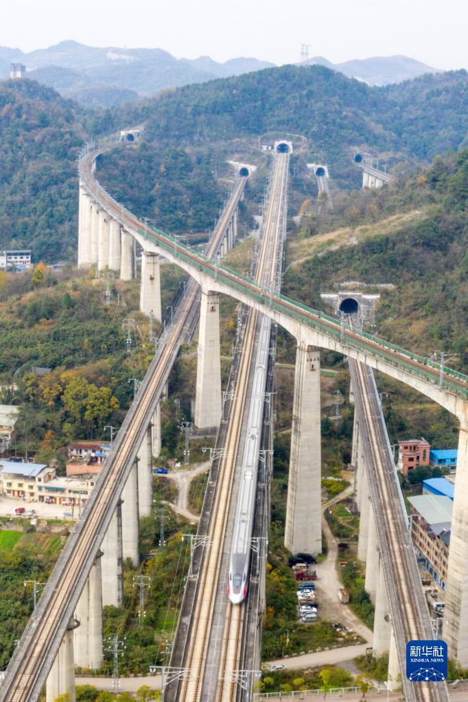 天堑变通途 飞越“中国桥梁博物馆”