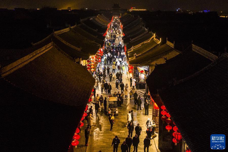 (镜观中国·新华社国内新闻照片一周精选)(1)体验平遥中国年