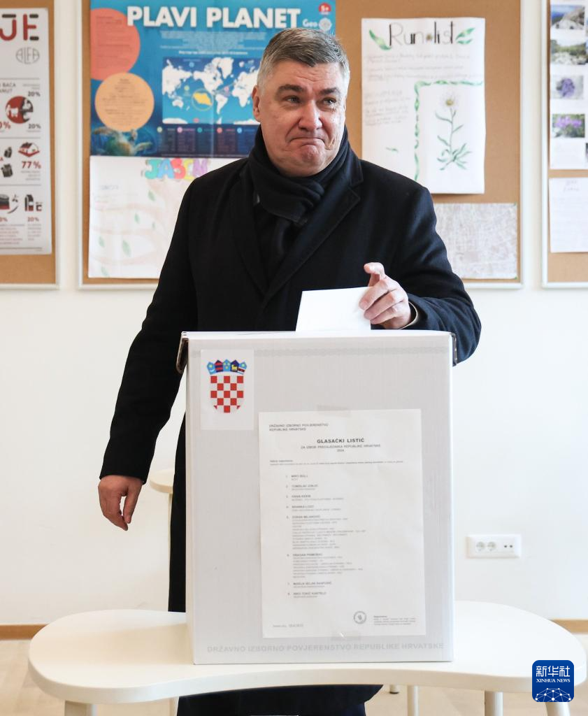 克罗地亚总统选举开始投票-新华网