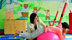 用爱锻造&ldquo;隐形的翅膀&rdquo;