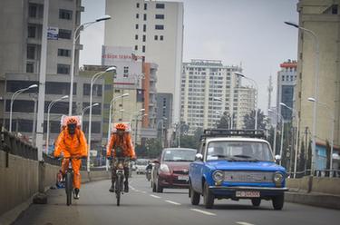 埃塞俄比亚的自行车送餐服务