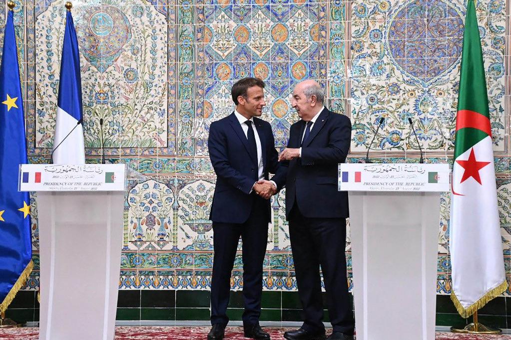 阿尔及利亚与法国领导人同意修复两国关系