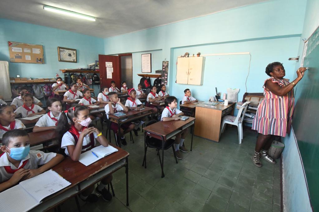 古巴中小学开学
