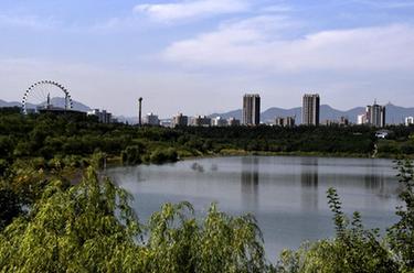 北京：留住雨水 滋养城市