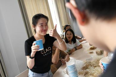 新華全媒+丨陜西西安：咖啡培訓幫助聽力殘疾人實現就業