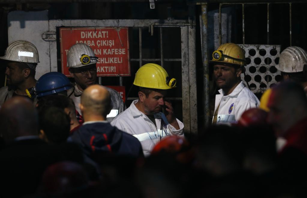 土耳其北部发生煤矿爆炸事故已致22人死亡