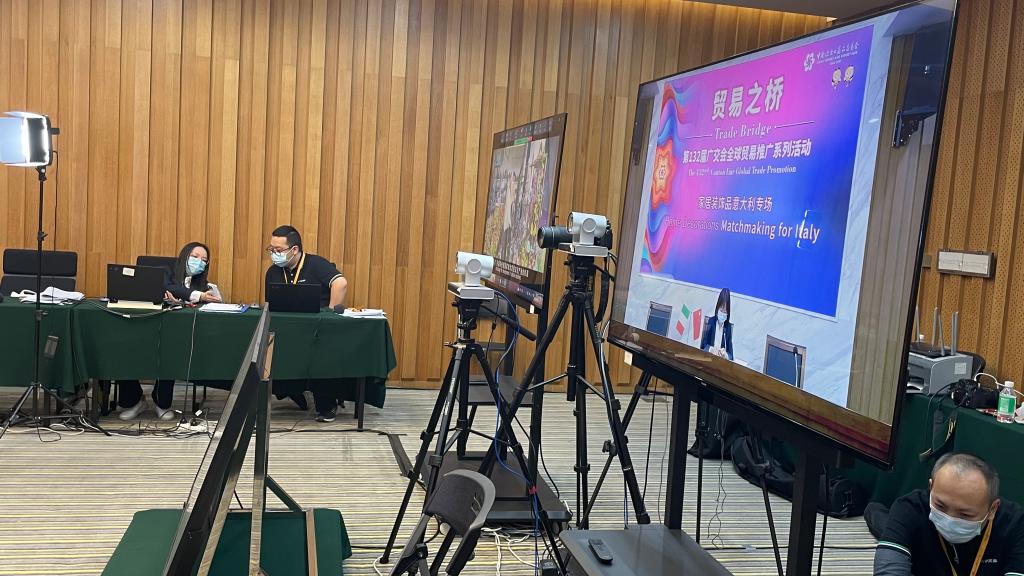 新华全媒+丨广交会：精准服务畅通&ldquo;贸易之桥&rdquo;