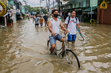 菲律宾：热带风暴“尼格”导致城市内涝
