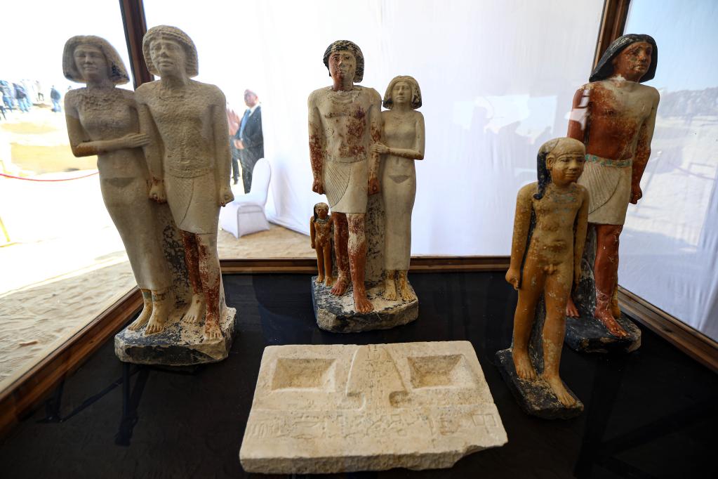 埃及塞加拉发现多座古王国时期墓葬